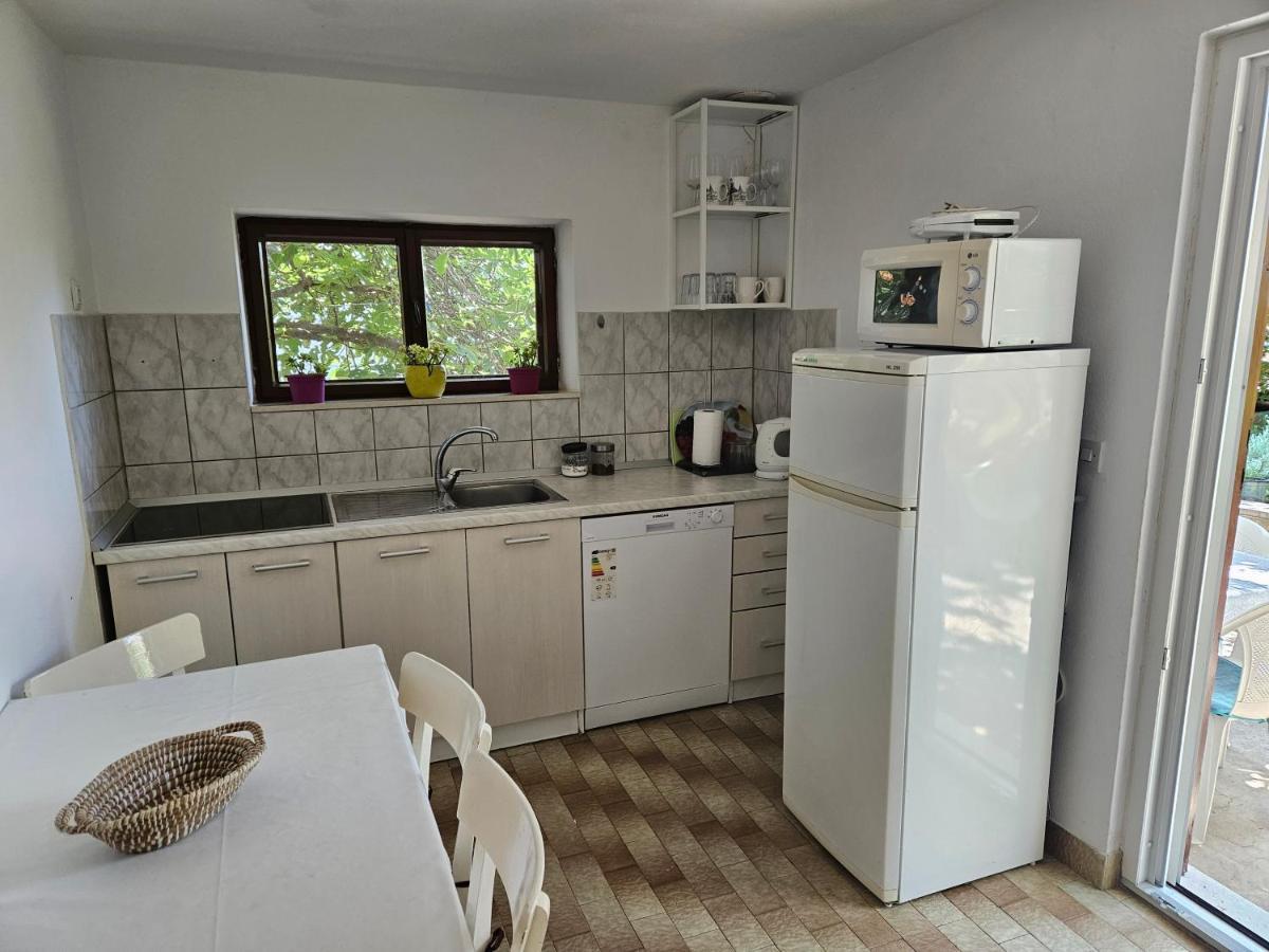 Apartment Ema Trogir Exterior photo